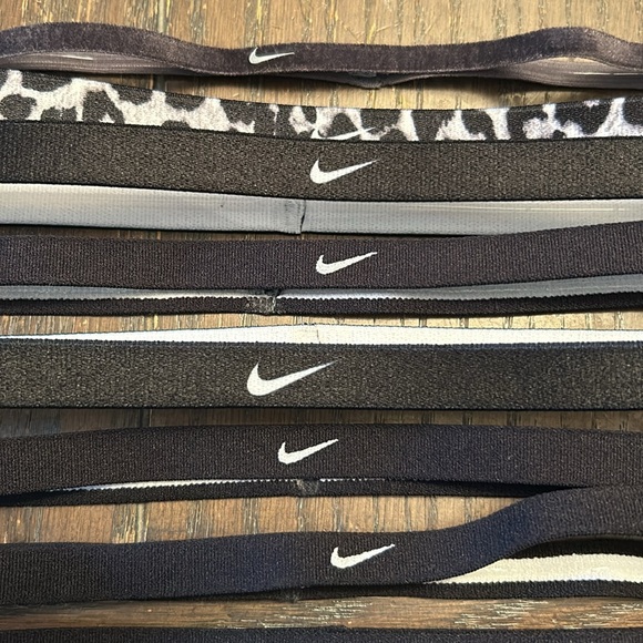 Nike Hairbands.  Black and White. 8.5” Super Stretchy.  You get 8! - Picture 2 of 5